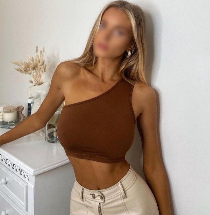 Дора (Салон) у метро Нарвская, проститутки Санкт-Петербурга - фото 3